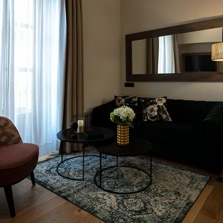 Apartahotel Palma Suites 4*